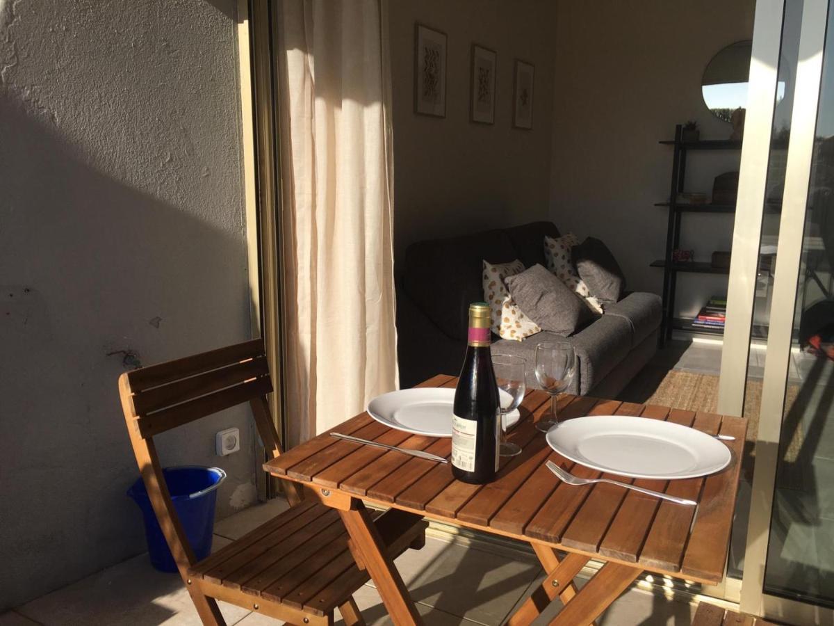 Bord De Mer, Studio Avec Terrasse Villeneuve-Loubet Exterior photo